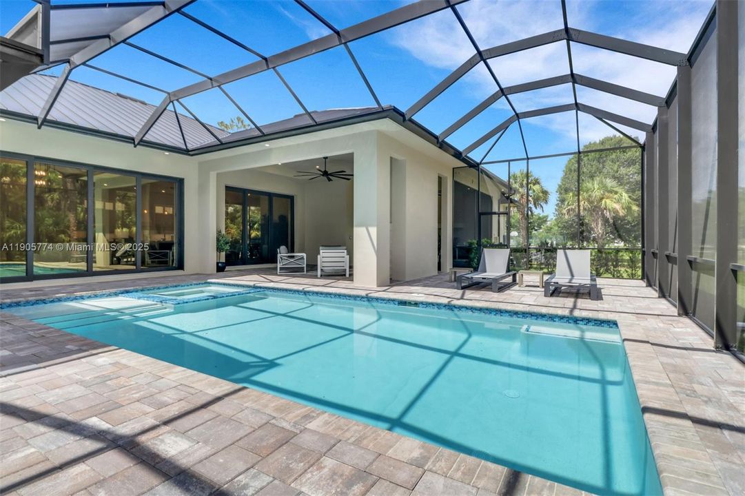 For Sale: $2,350,000 (5 beds, 4 baths, 3766 Square Feet)