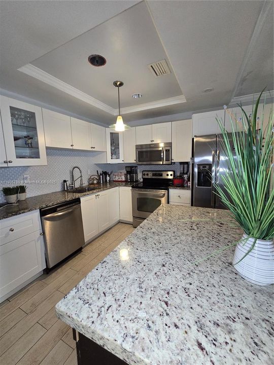 Active With Contract: $700,000 (4 beds, 3 baths, 1710 Square Feet)