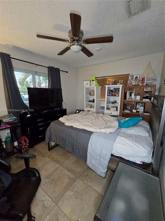 Active With Contract: $700,000 (4 beds, 3 baths, 1710 Square Feet)