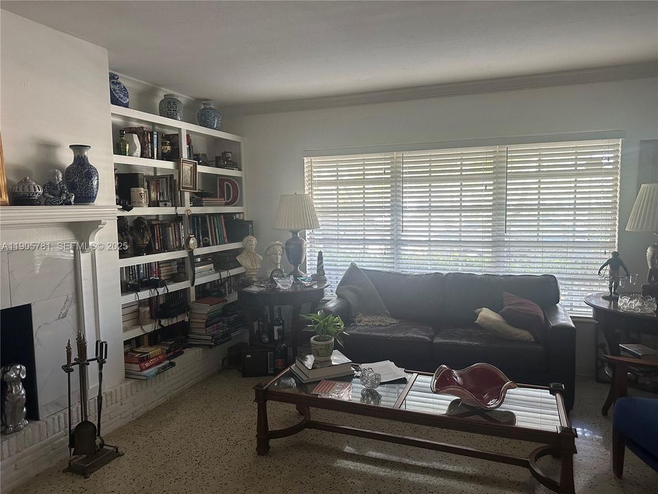 待售: $599,000 (3 贝兹, 2 浴室, 1496 平方英尺)