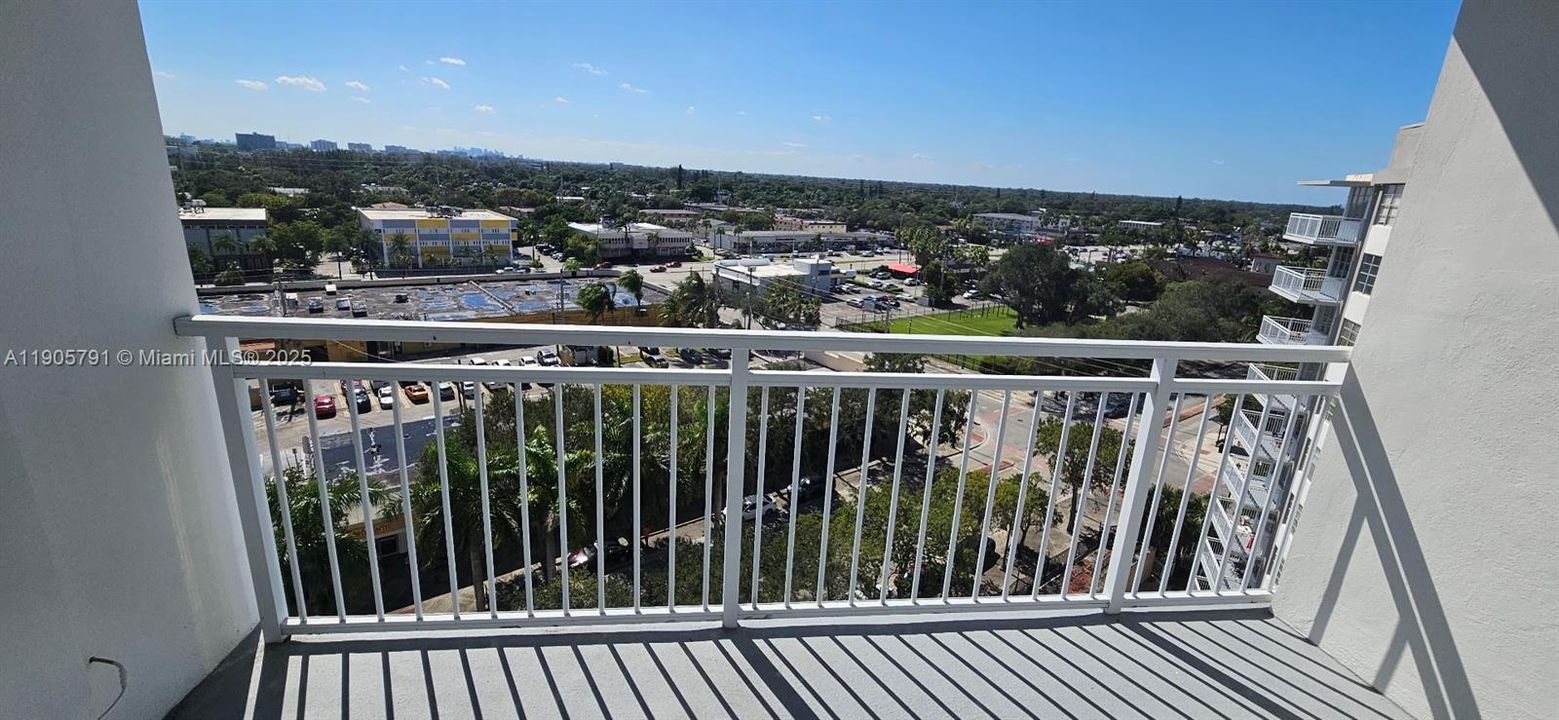 For Rent: $1,500 (1 beds, 1 baths, 790 Square Feet)