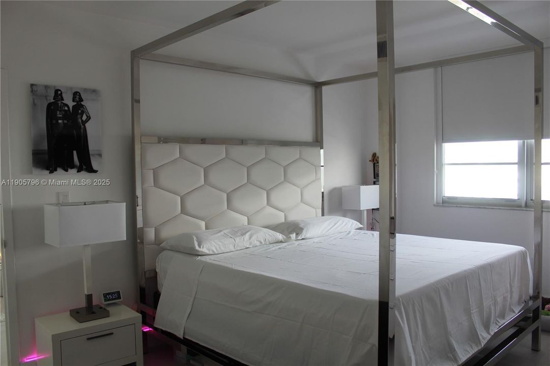 待售: $595,000 (1 贝兹, 1 浴室, 820 平方英尺)