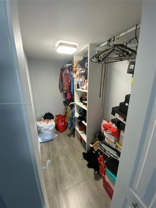 最近租的: $2,000 (2 贝兹, 2 浴室, 1000 平方英尺)