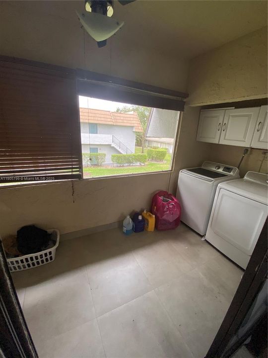 最近租的: $2,000 (2 贝兹, 2 浴室, 1000 平方英尺)