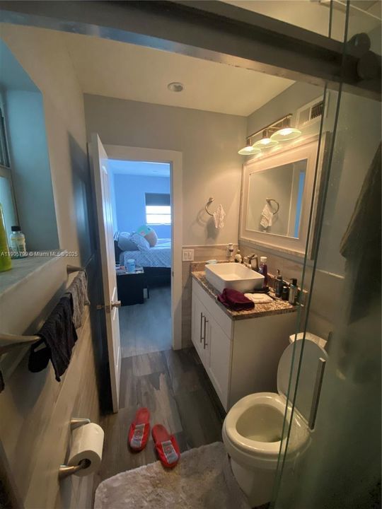 最近租的: $2,000 (2 贝兹, 2 浴室, 1000 平方英尺)