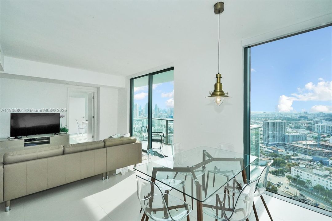 Active With Contract: $4,200 (2 beds, 2 baths, 944 Square Feet)