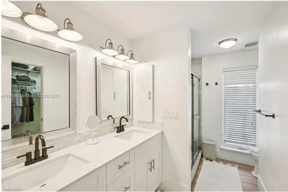 Active With Contract: $12,000 (4 beds, 3 baths, 0 Square Feet)