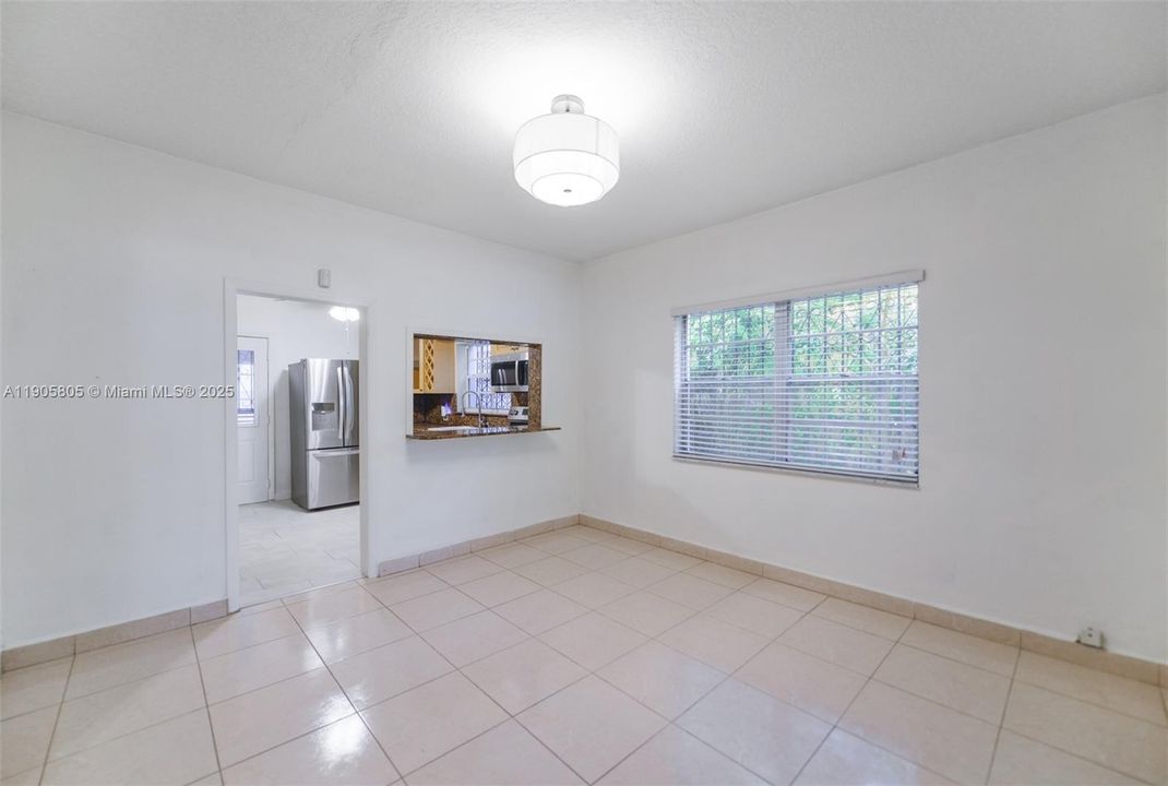 Recently Rented: $4,200 (3 beds, 2 baths, 1340 Square Feet)