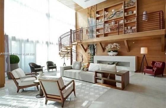 待售: $519,000 (1 贝兹, 1 浴室, 619 平方英尺)