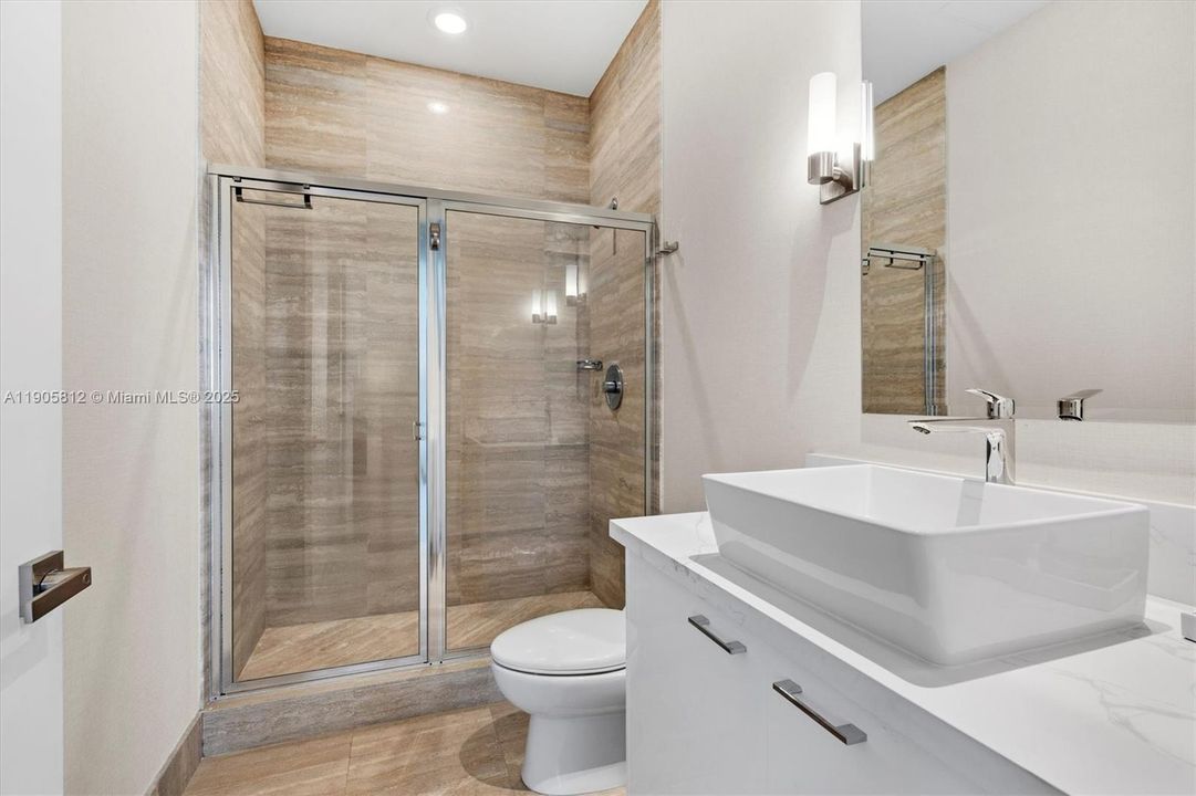 For Sale: $1,330,000 (2 beds, 2 baths, 1463 Square Feet)