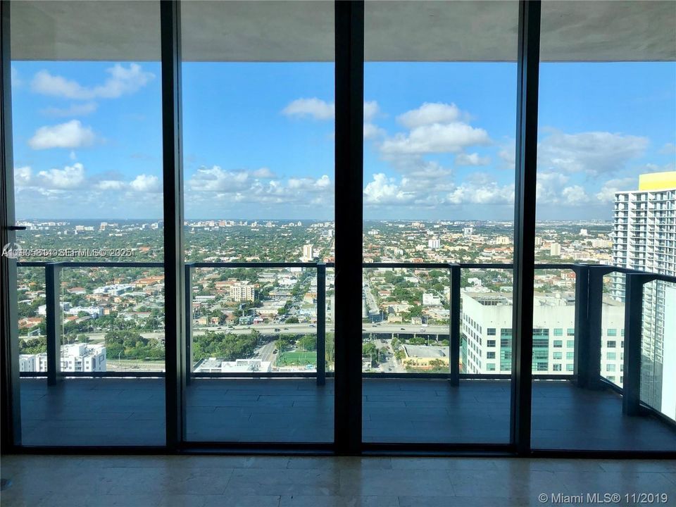 Recently Rented: $6,900 (2 beds, 2 baths, 1401 Square Feet)