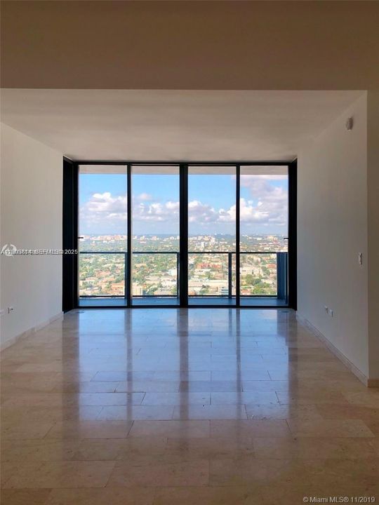 Recently Rented: $6,900 (2 beds, 2 baths, 1401 Square Feet)