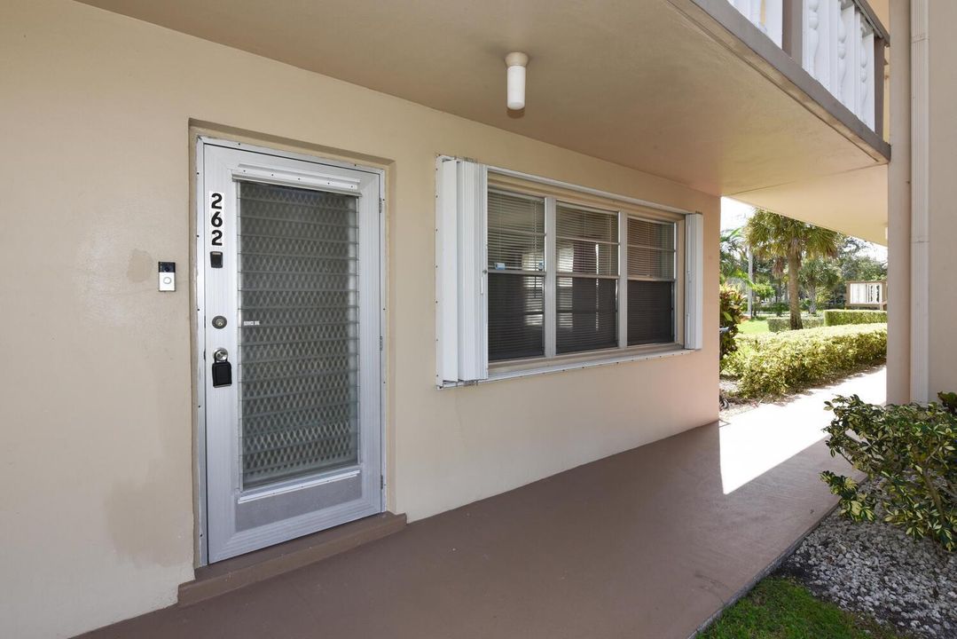 262 Bedford K West Palm Beach-large-019-