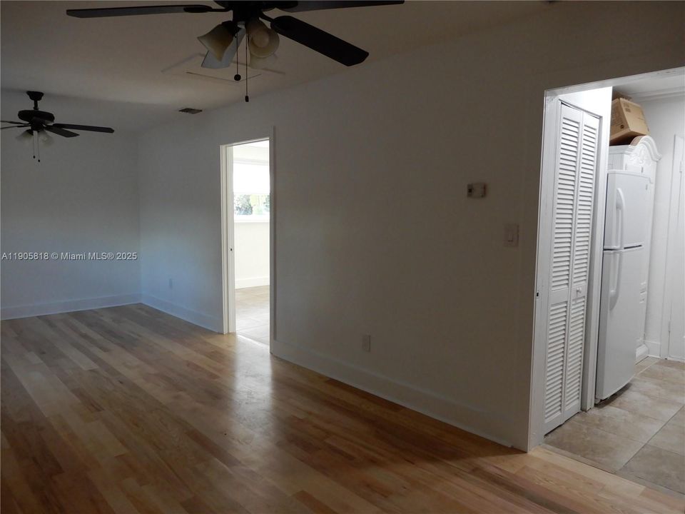 For Sale: $669,999 (3 beds, 2 baths, 1555 Square Feet)