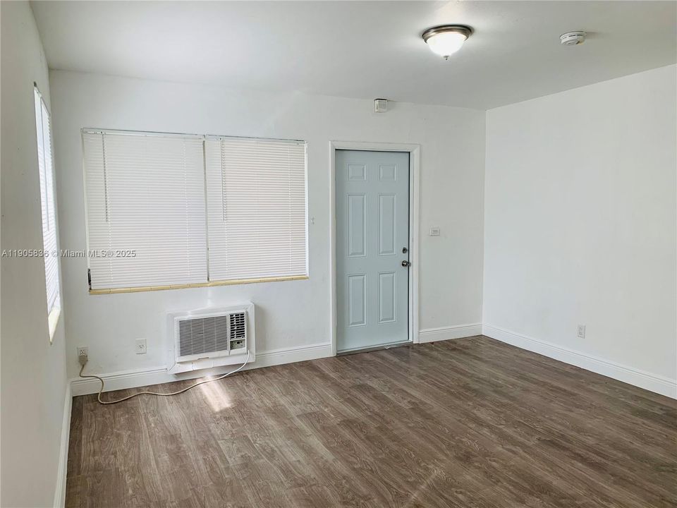 En Renta: $1,650 (1 camas, 1 baños, 500 Pies cuadrados)