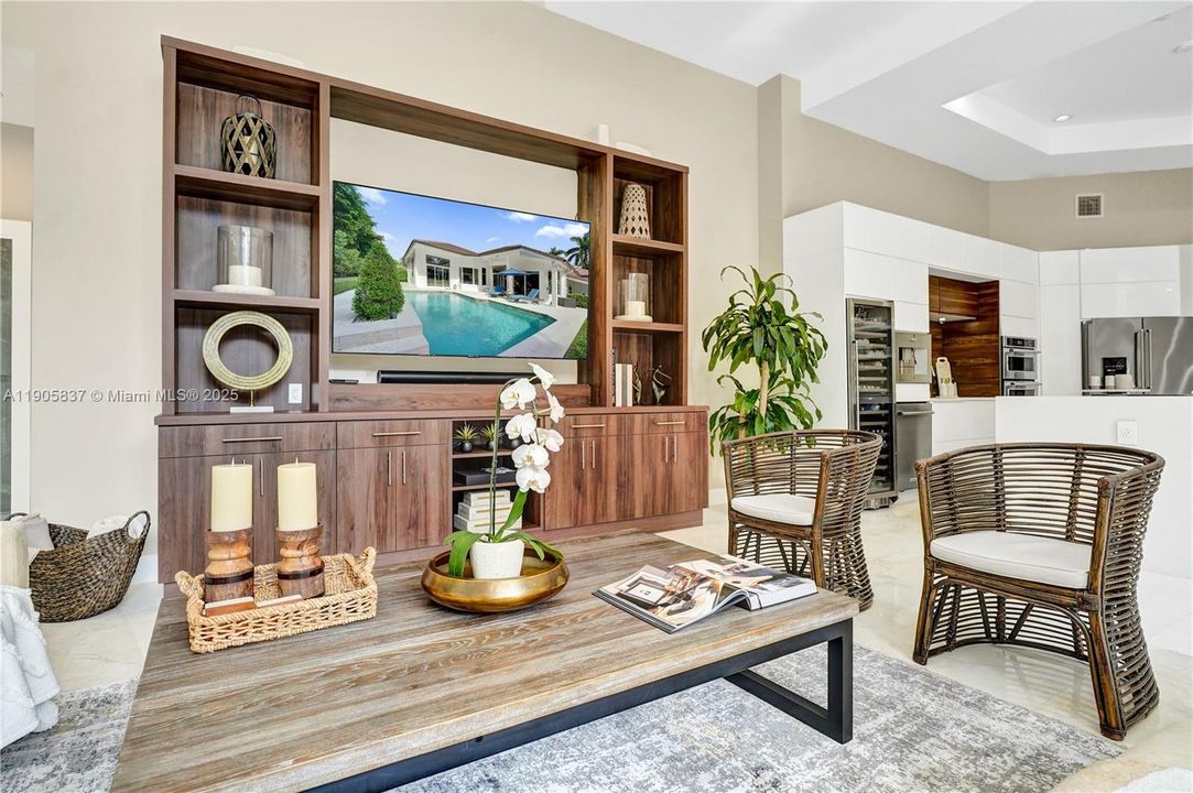 For Sale: $2,000,000 (5 beds, 3 baths, 3273 Square Feet)