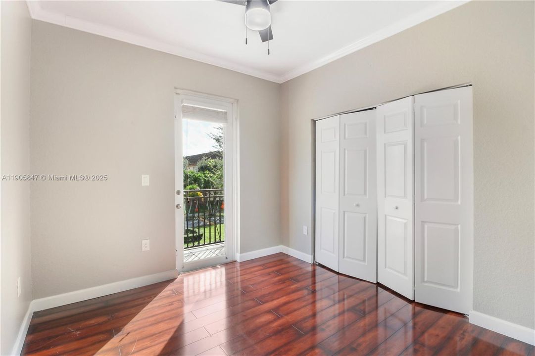 Recently Rented: $3,200 (4 beds, 2 baths, 1780 Square Feet)