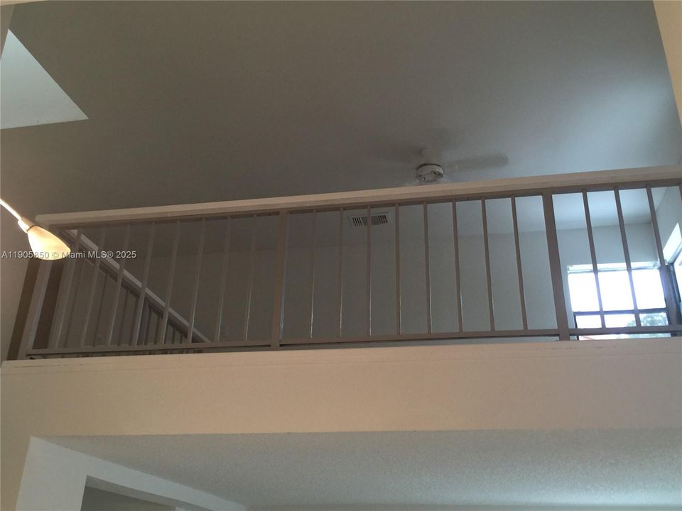 出租: $3,700 (4 贝兹, 2 浴室, 2272 平方英尺)