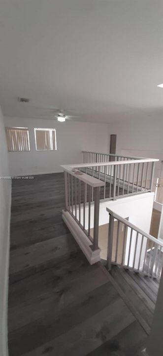 出租: $3,700 (4 贝兹, 2 浴室, 2272 平方英尺)