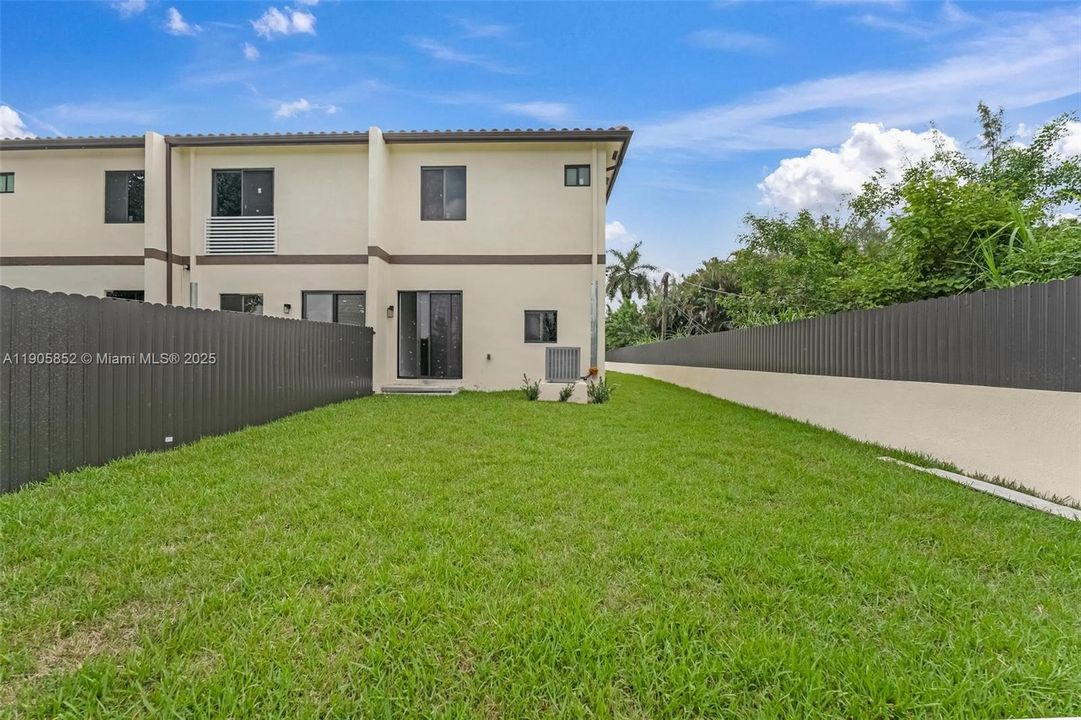 For Sale: $1,999,999 (0 beds, 0 baths, 4337 Square Feet)