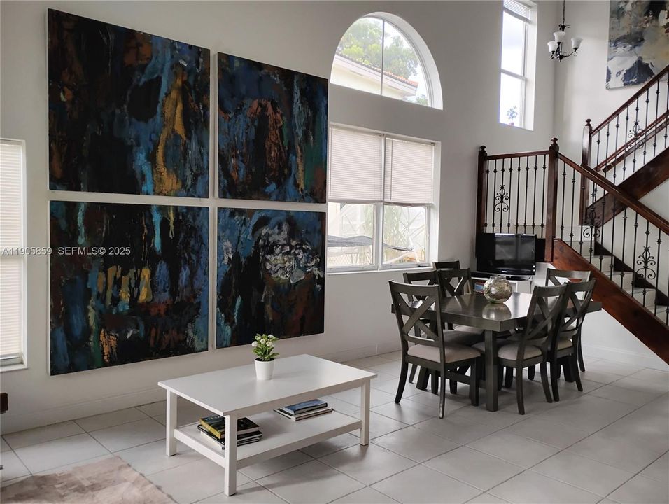 For Sale: $750,000 (4 beds, 2 baths, 2293 Square Feet)