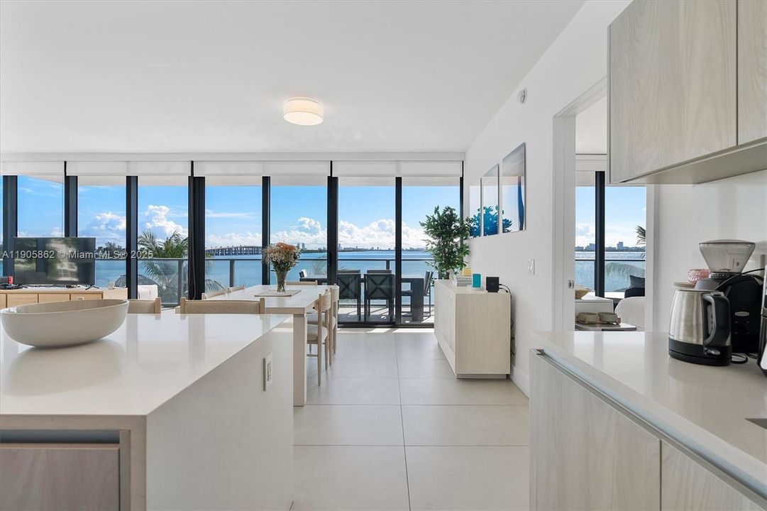 For Sale: $1,650,000 (3 beds, 3 baths, 1634 Square Feet)