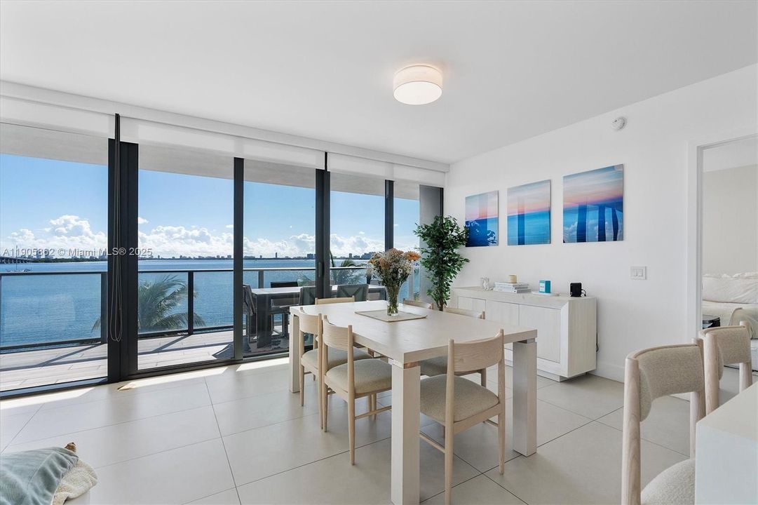 For Sale: $1,650,000 (3 beds, 3 baths, 1634 Square Feet)