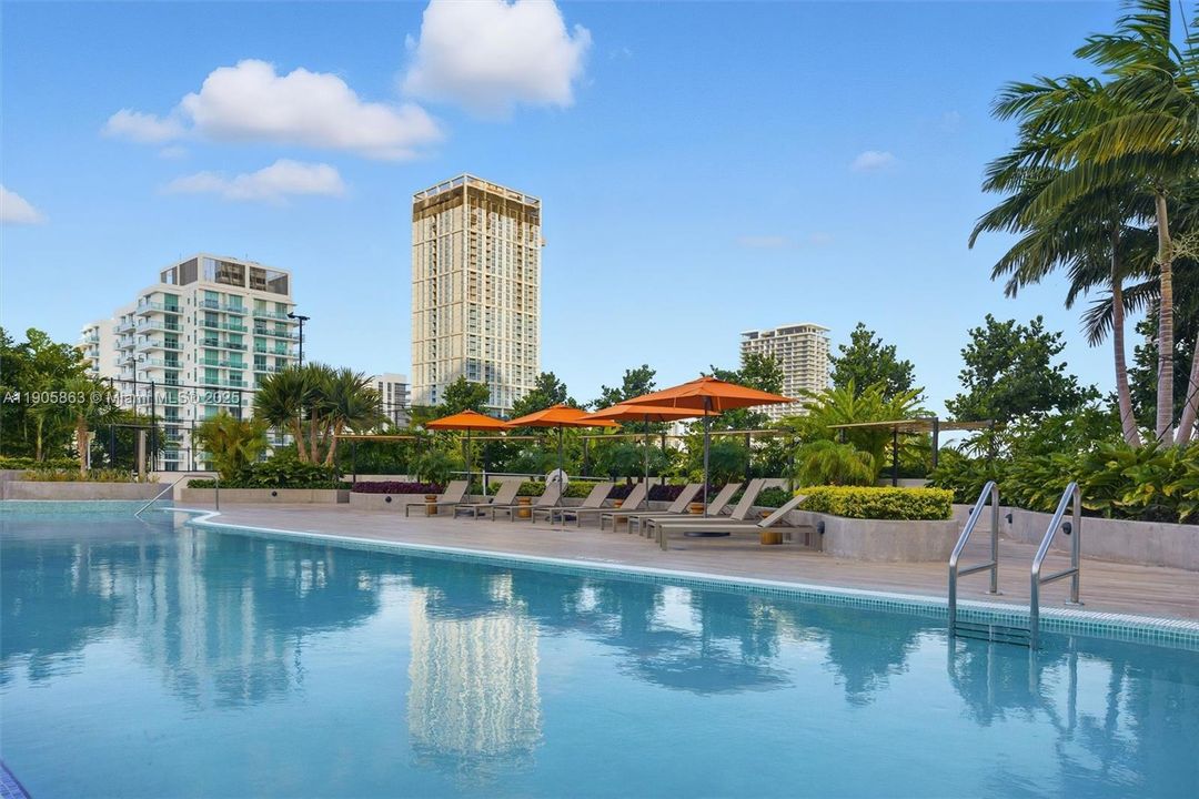 For Rent: $6,000 (1 beds, 2 baths, 1028 Square Feet)