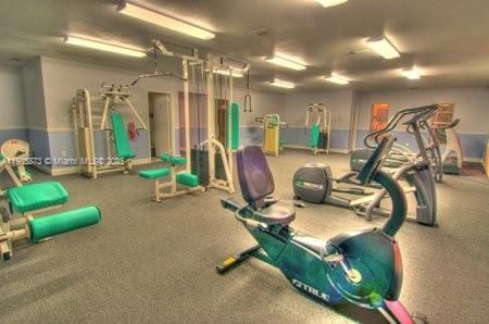 最近租的: $2,000 (2 贝兹, 2 浴室, 1061 平方英尺)