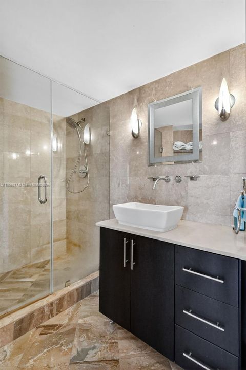 For Sale: $825,000 (2 beds, 2 baths, 1455 Square Feet)