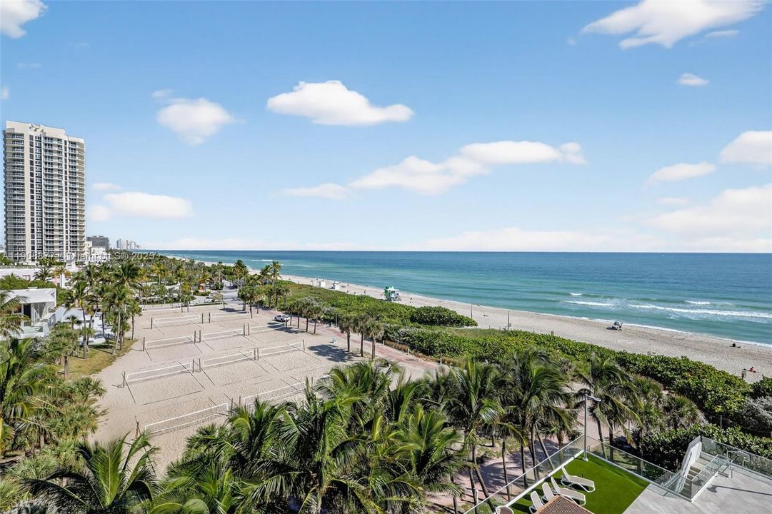 For Sale: $825,000 (2 beds, 2 baths, 1455 Square Feet)