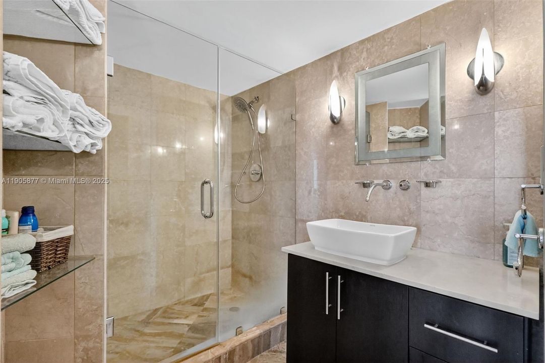 For Sale: $825,000 (2 beds, 2 baths, 1455 Square Feet)