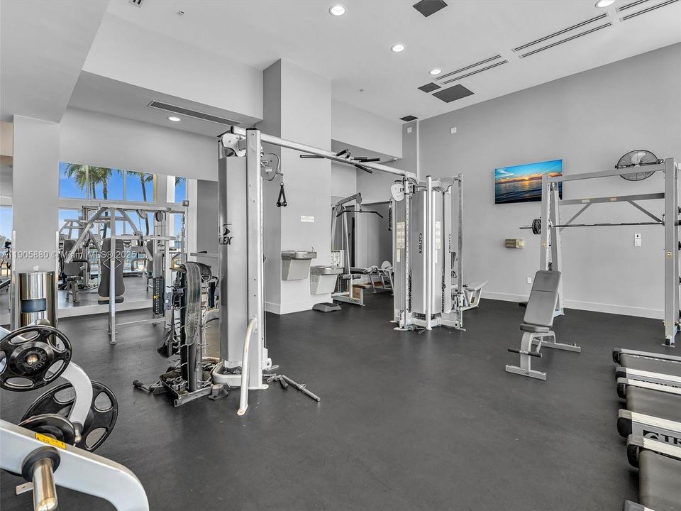 最近租的: $6,000 (2 贝兹, 2 浴室, 1237 平方英尺)