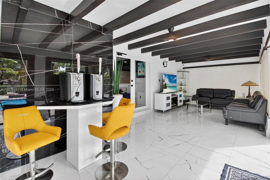 На продажу: $2,989,900 (7 спален, 7 ванн, 6750 Квадратных фут)