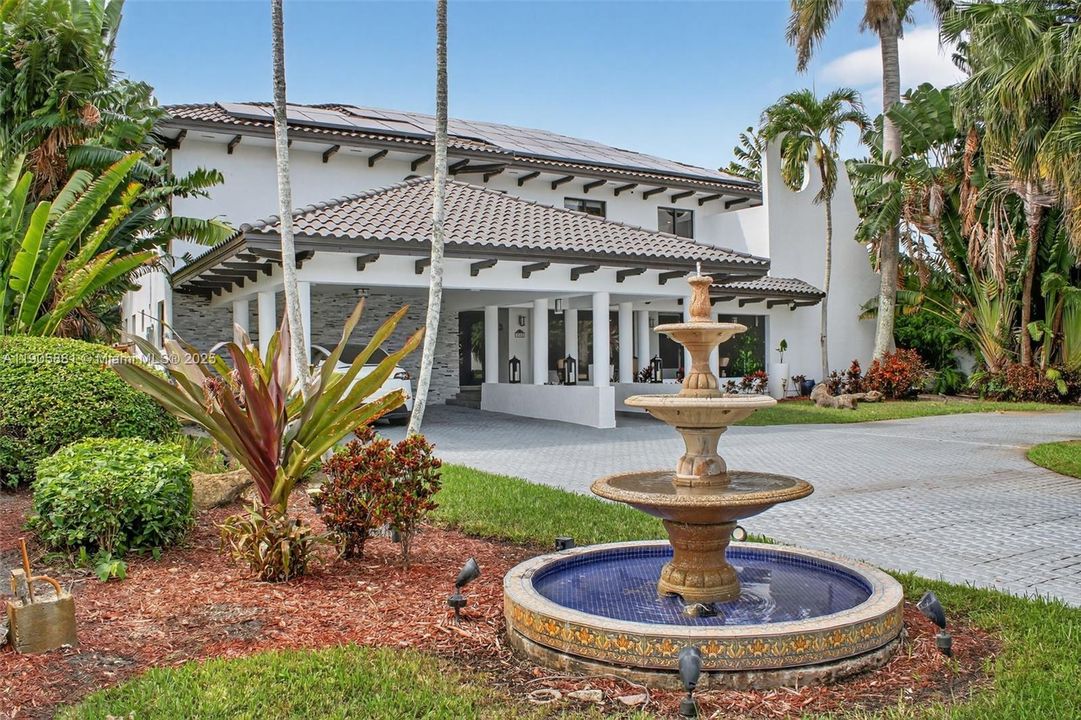 На продажу: $2,989,900 (7 спален, 7 ванн, 6750 Квадратных фут)