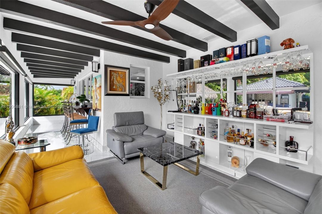 На продажу: $2,989,900 (7 спален, 7 ванн, 6750 Квадратных фут)