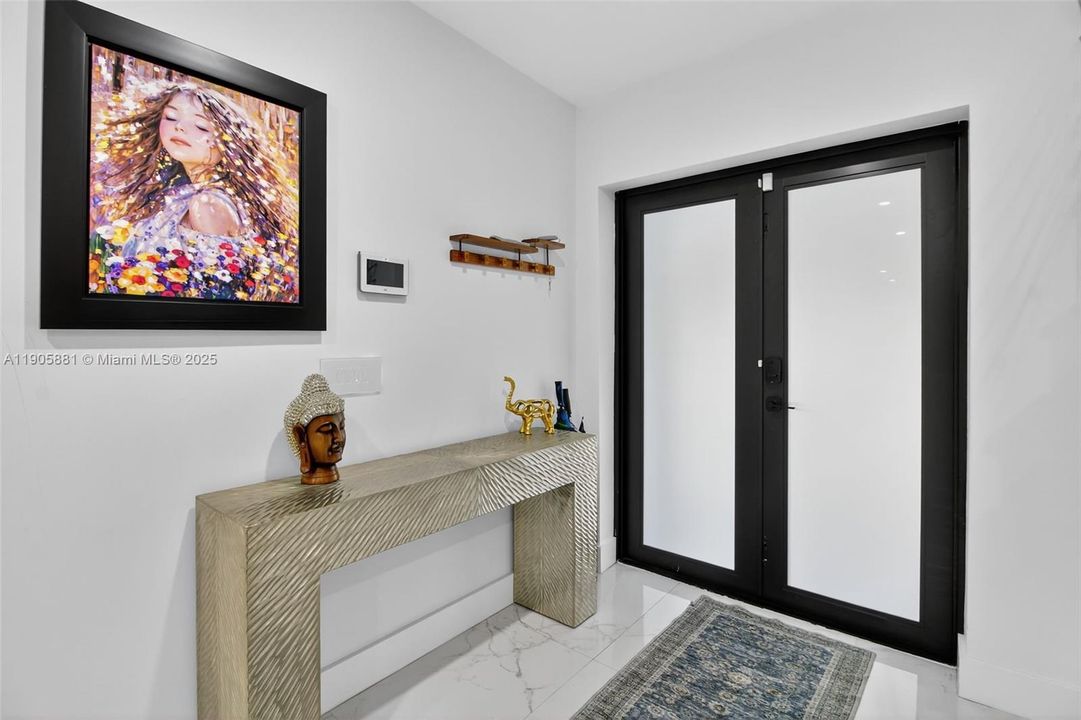 На продажу: $2,989,900 (7 спален, 7 ванн, 6750 Квадратных фут)