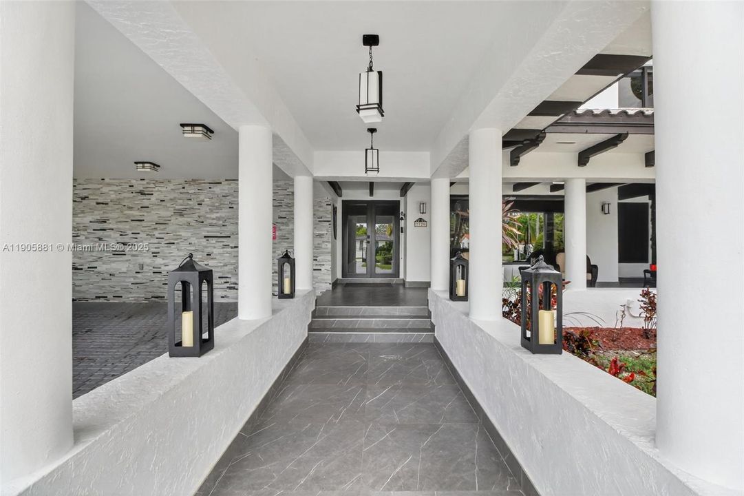 На продажу: $2,989,900 (7 спален, 7 ванн, 6750 Квадратных фут)