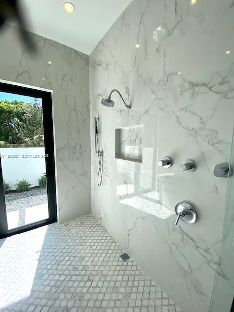 Master shower controls