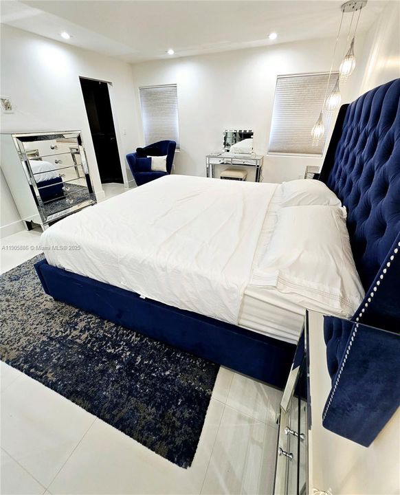 В аренду: $6,000 (4 спален, 2 ванн, 2157 Квадратных фут)