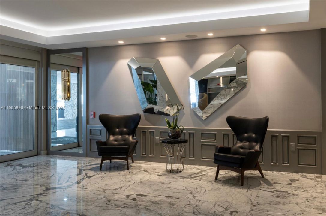 待售: $698,700 (1 贝兹, 1 浴室, 1027 平方英尺)