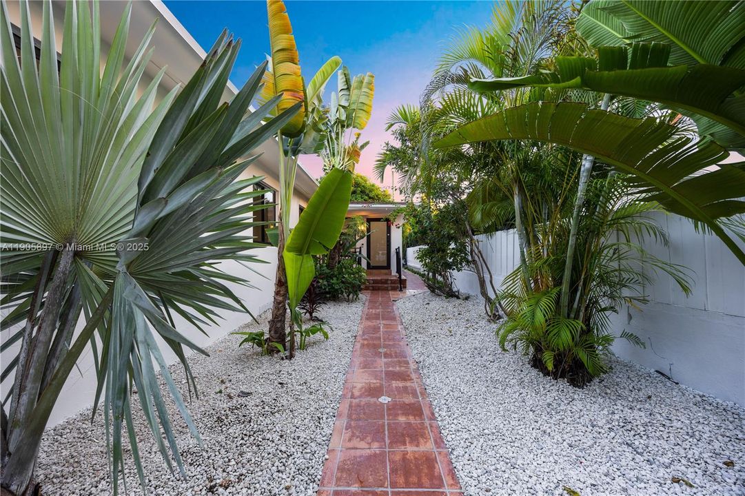 For Sale: $1,385,000 (0 beds, 0 baths, 2088 Square Feet)