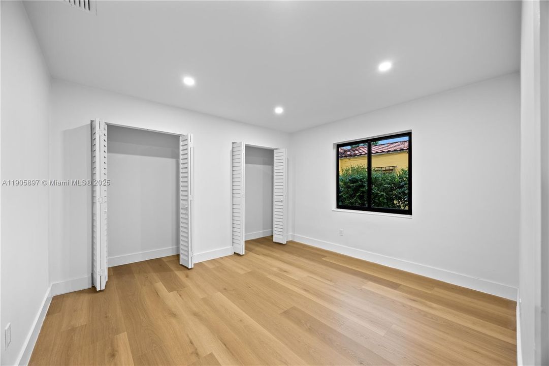 For Sale: $1,385,000 (0 beds, 0 baths, 2088 Square Feet)