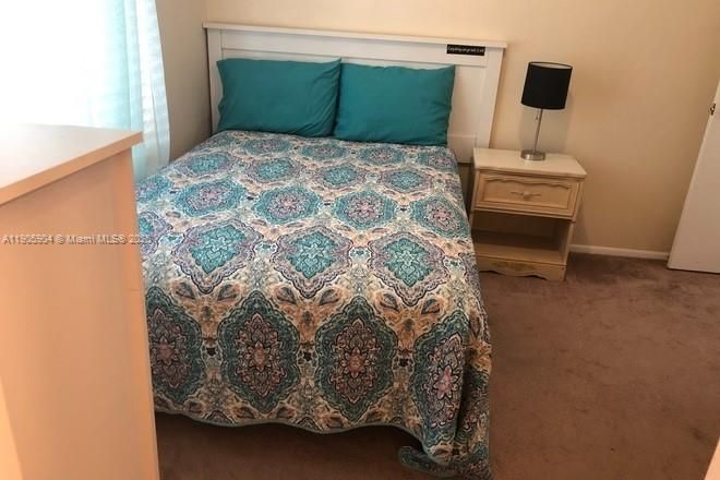 На продажу: $189,900 (4 спален, 4 ванн, 1177 Квадратных фут)