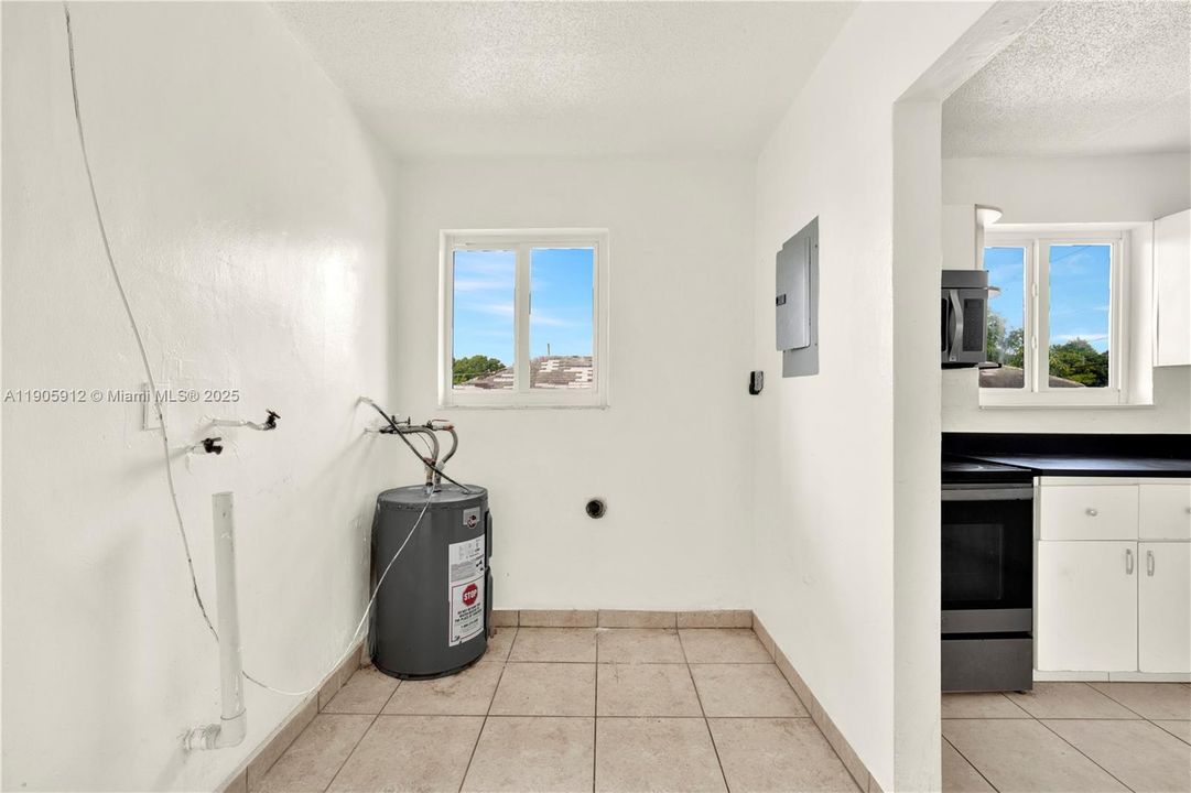 Active With Contract: $800,000 (0 beds, 0 baths, 3380 Square Feet)