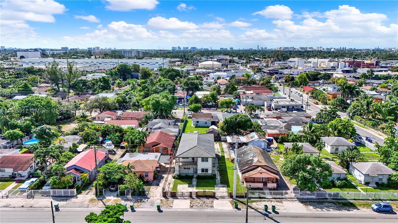 Active With Contract: $800,000 (0 beds, 0 baths, 3380 Square Feet)