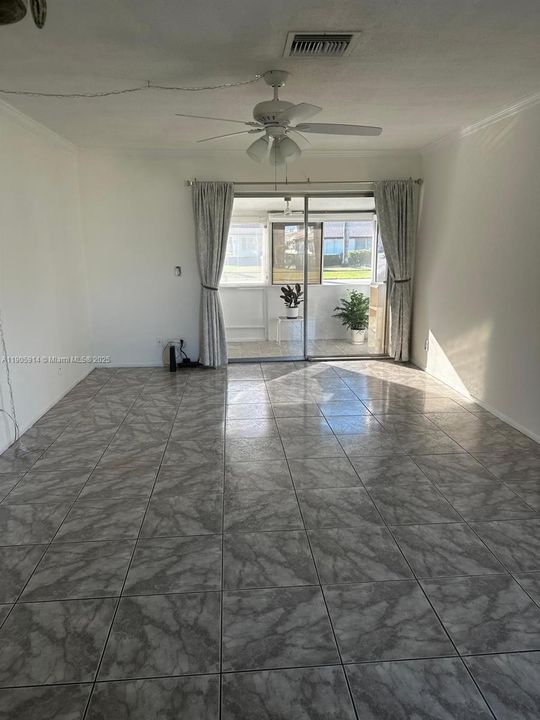 En Venta: $95,000 (1 camas, 1 baños, 612 Pies cuadrados)