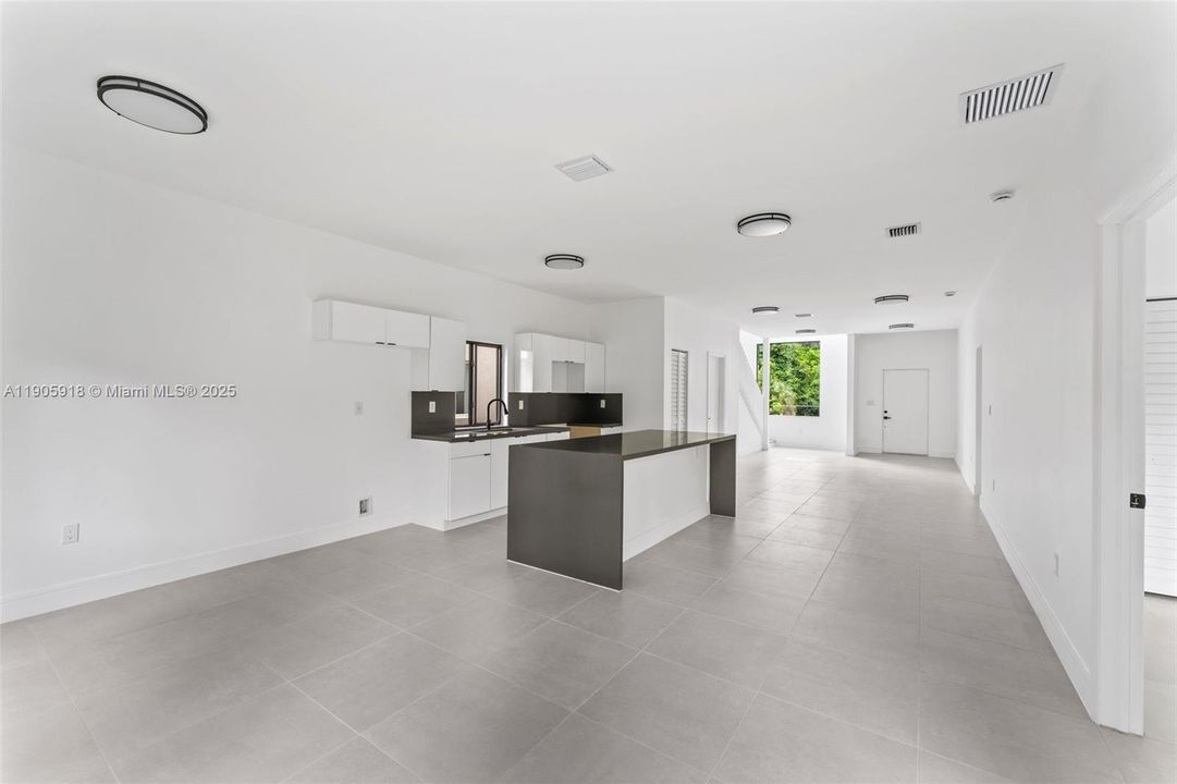 Active With Contract: $699,000 (4 beds, 3 baths, 2173 Square Feet)