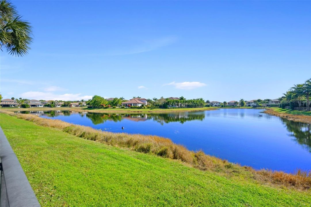 На продажу: $1,425,000 (4 спален, 3 ванн, 3161 Квадратных фут)