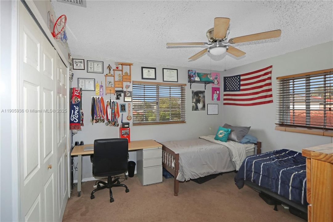 For Sale: $749,990 (4 beds, 3 baths, 2193 Square Feet)